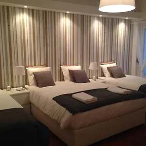 4u-lisbon-ii-guest-house.hotels-lisbon-portugal.com/