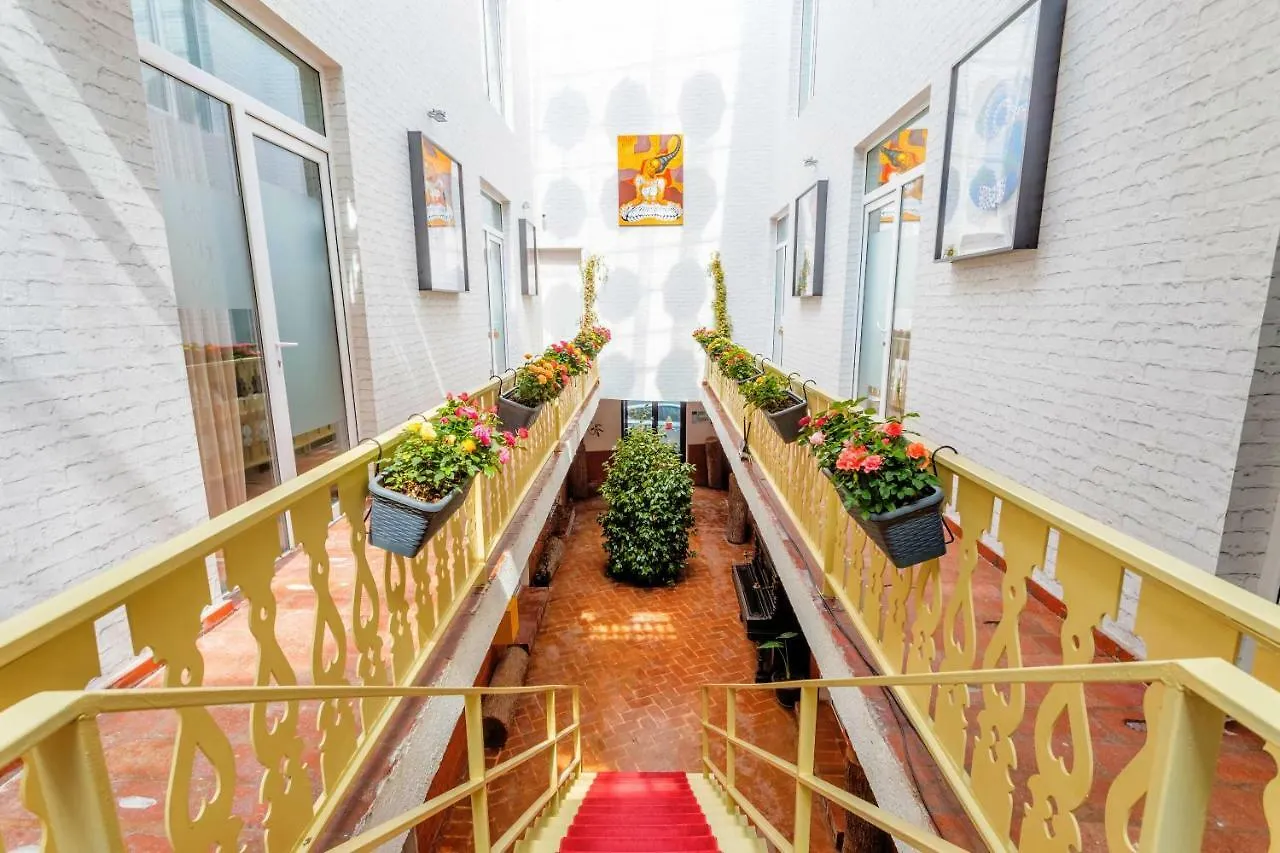 Hotel Tato Tbilisi 3*,  Georgia