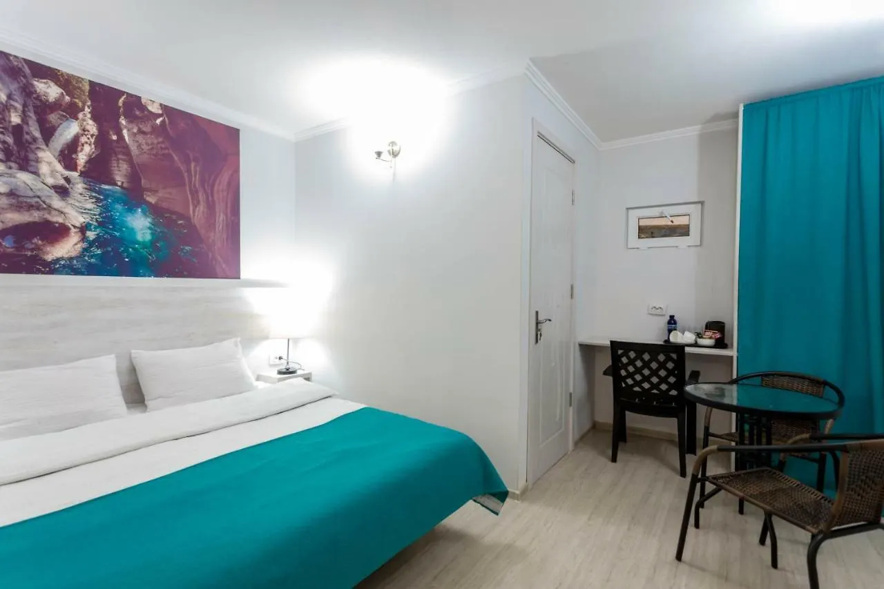 Hotel Tato Tbilisi 3*,